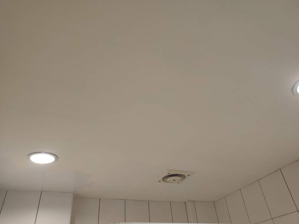 台中油漆-浴室天花板上漆